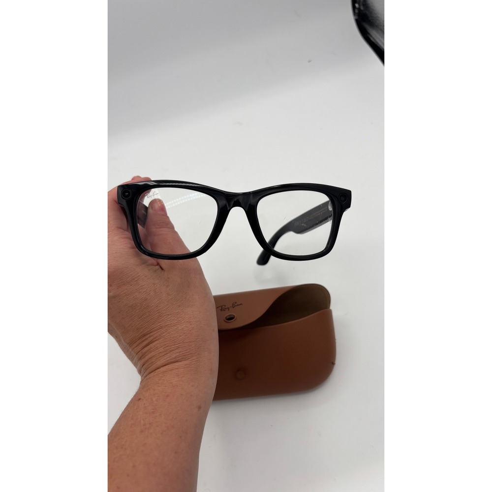 Ray-Ban Stories Wayfarer Smart Glasses Unisex OS Black RW4002 Camera Eyewear